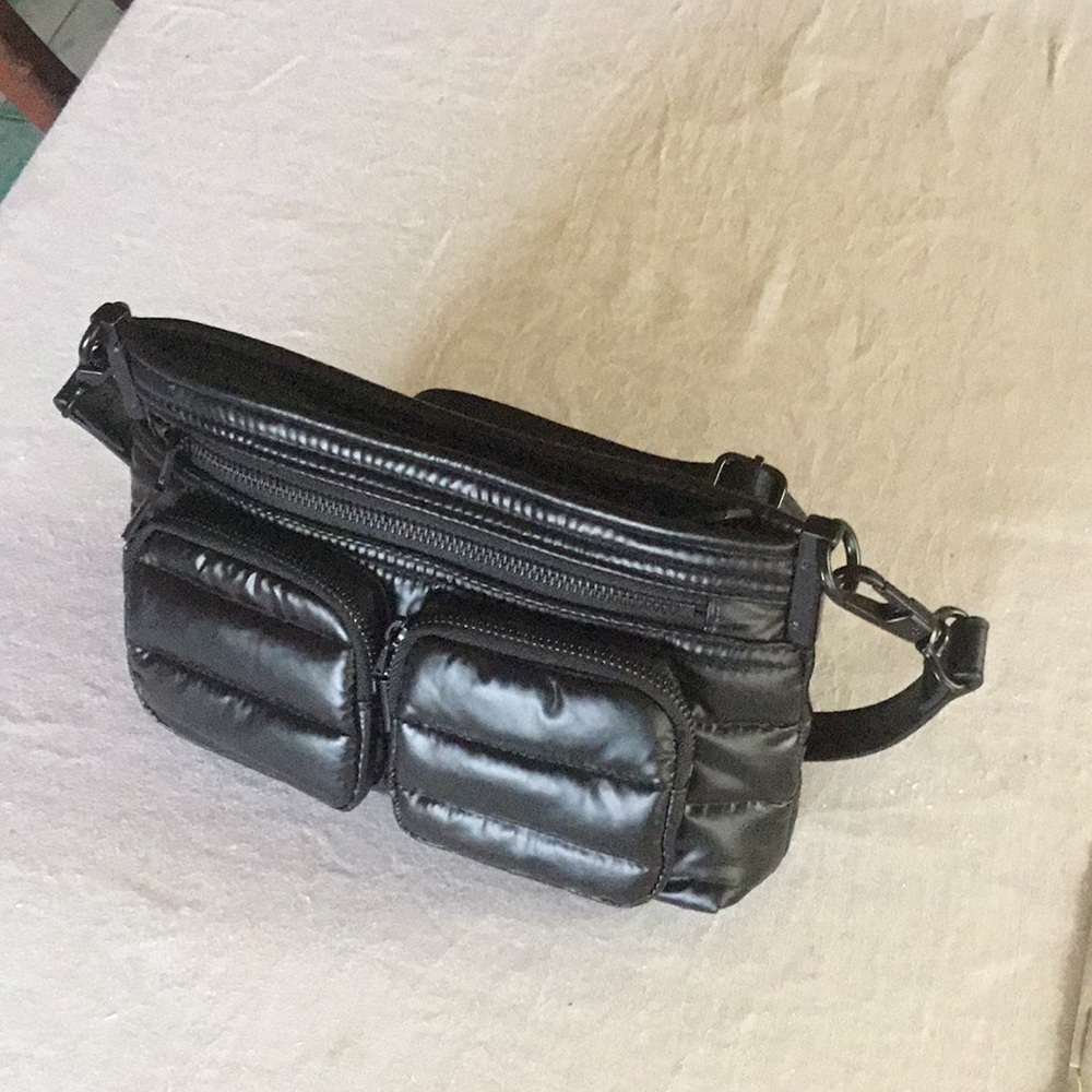NEW Think Royln Black Crossbody Organizer - Picture 4 of 8